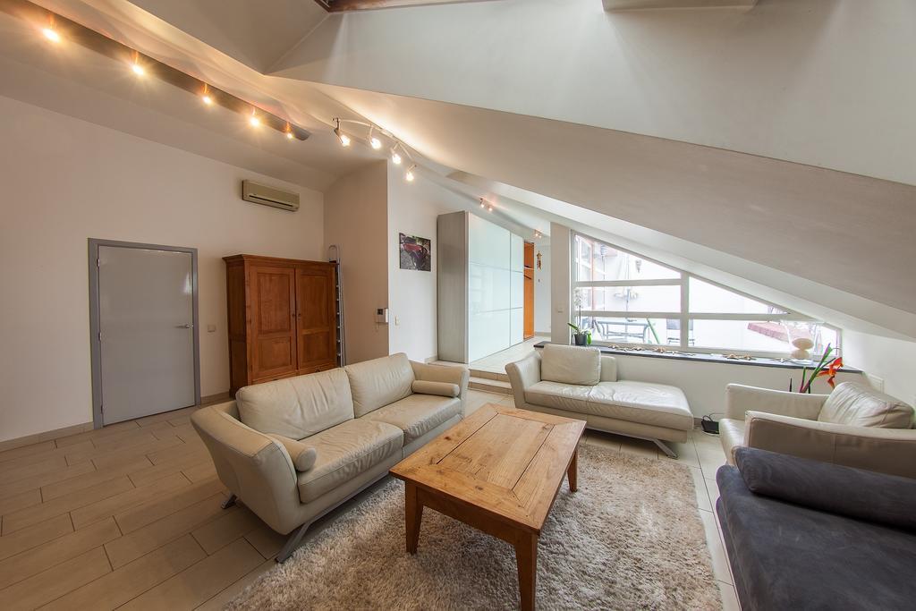 Mansard Apartment Antonovicha 4 Киев Экстерьер фото